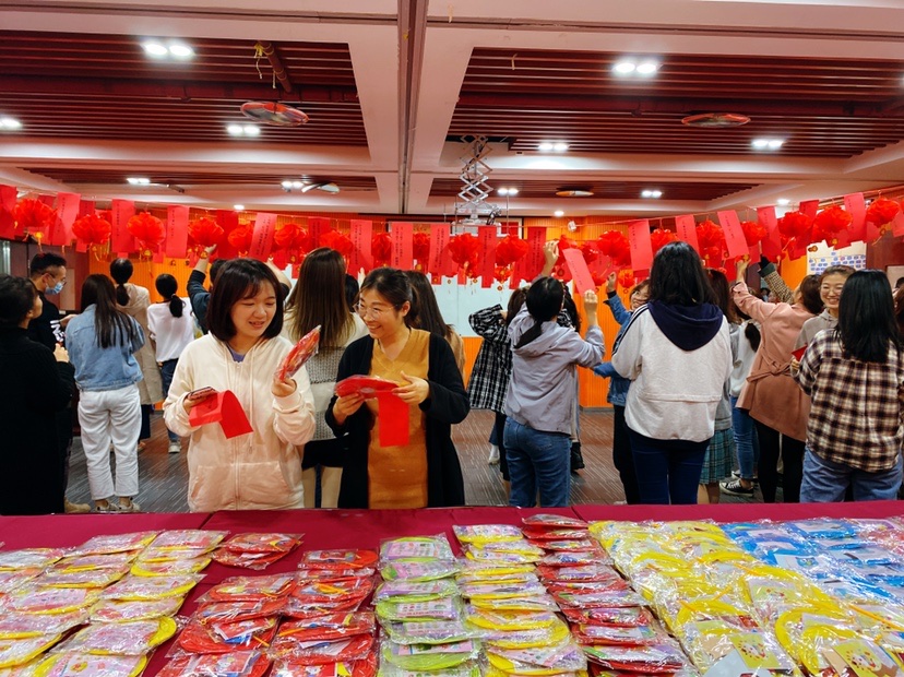 元宵节：人月两圆圆，欢喜闹上元